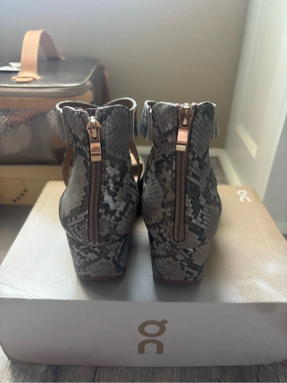 Snake-Print Grey Wedge Sandals with Crossover Straps